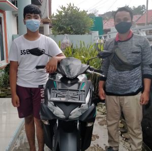 Rizal, Konsumen Pertama Yamaha All New Aerox 155 Connected di Jambi 