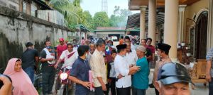 Antusias Luar Biasa Warga Karmen Silaturahmi dengan Al Haris