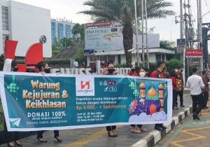 Swiss-Belhotel Jambi Gelar Warung Kejujuran, Didonasikan untuk Rumah Kardus