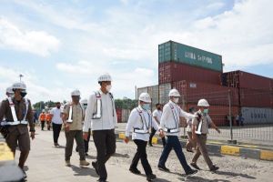 Al Haris Lepas Ekspor Komoditas Pertanian Jambi Senilai Rp141, 82 M ke-8 Negara