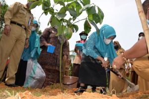 Hesti Haris Canangkan Gerakan Keluarga Pelopor Perubahan di Kabupaten Muaro Jambi