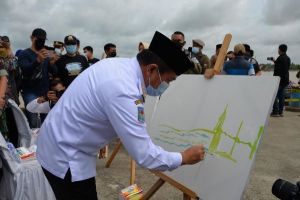 Al Haris: Lomba Lukis Momentum Tanamkan Kepedulian Terhadap Sungai Batang Hari