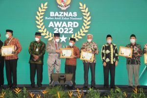 Al Haris Terima Penghargaan Baznas Award 2022