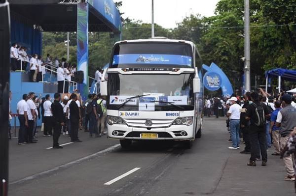 Bus Pemudik Pertamina jurusan Jakarta - Malang pada acara “Mudik Aman Mudik Sehat” Bersama BUMN 2022 yang diselenggarakan di Gelora Bung Karno, Jakarta, Rabu (27/04/2022).
