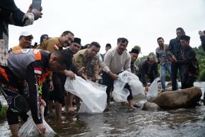 Pertisun Perdana di Kerinci, Al Haris Bawa Pejabat ke Dusun Serap Aspirasi Warga
