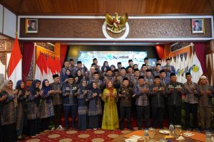 Gubernur Kukuhkan 54 Petugas Haji Provinsi Jambi