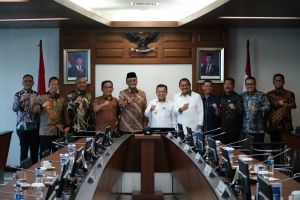 Gubernur Bersama Bupati dan Wali Kota Temui Menteri PU, Dorong Pembangunan Infrastruktur di Jambi