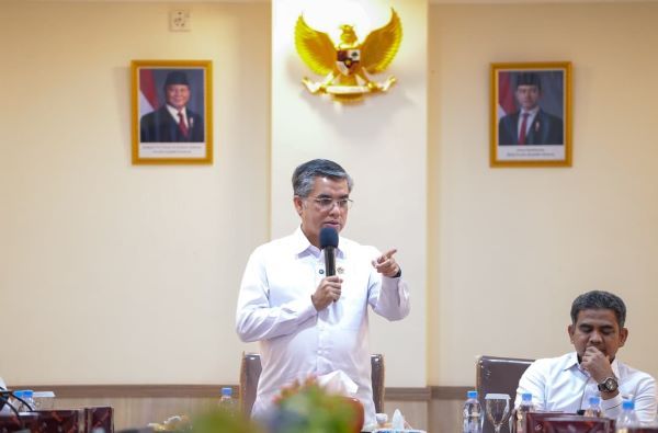 Menaker: Nyawa Pekerja Tak Boleh Jadi Taruhan, Balai K3 Harus Cegah Kecelakaan Kerja