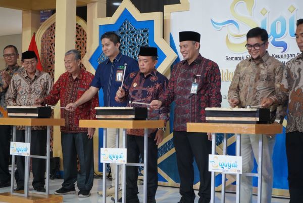 Buka SIGINJAI Fest 2026, Gubernur Jambi Ajak Masyarakat Membumikan Ekonomi Syariah