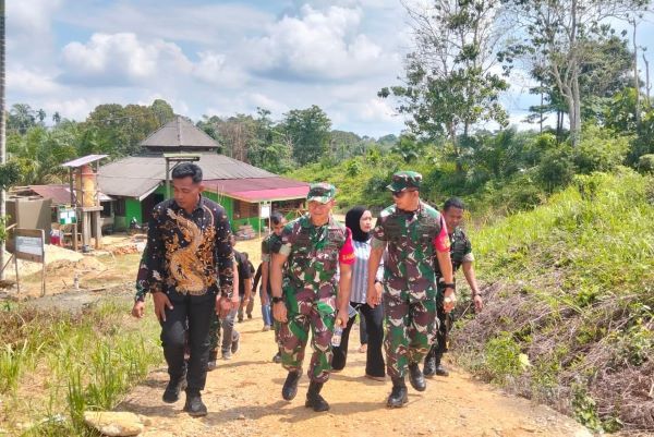 Tinjau TMMD di Sarolangun, Danrem: Ini Langkah Strategis Membuka Keterisolasian Wilayah