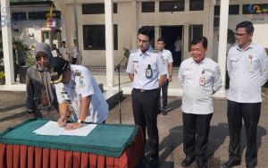 Maulana-Diza Lepas Petugas Pemeriksa Kesehatan Hewan Kurban