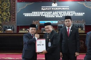 Raih Opini WTP Ke-14, Gubernur Al Haris Tegaskan Komitmen Perbaiki Tata Kelola Keuangan