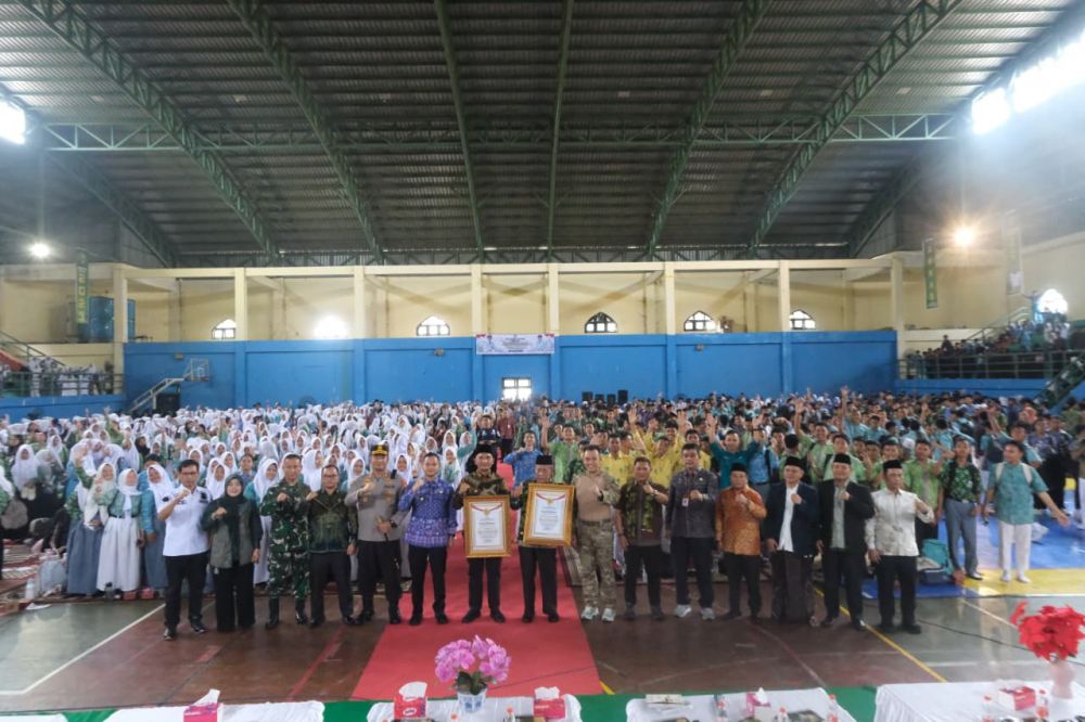 Wagub Ingatkan Sekolah Agar Jadi Benteng Pertama Selamatkan Generasi Jambi