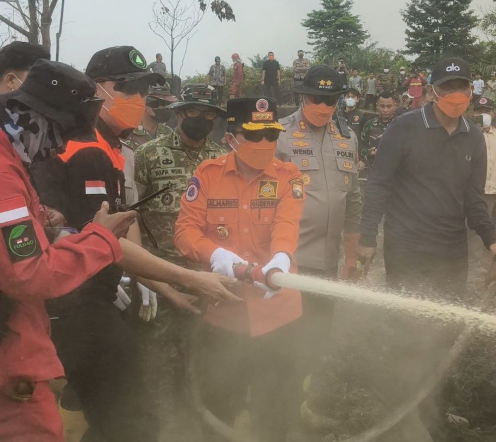 Gubernur Al Haris Turun ke Sarolangun, Pastikan Karhutla Ditangani