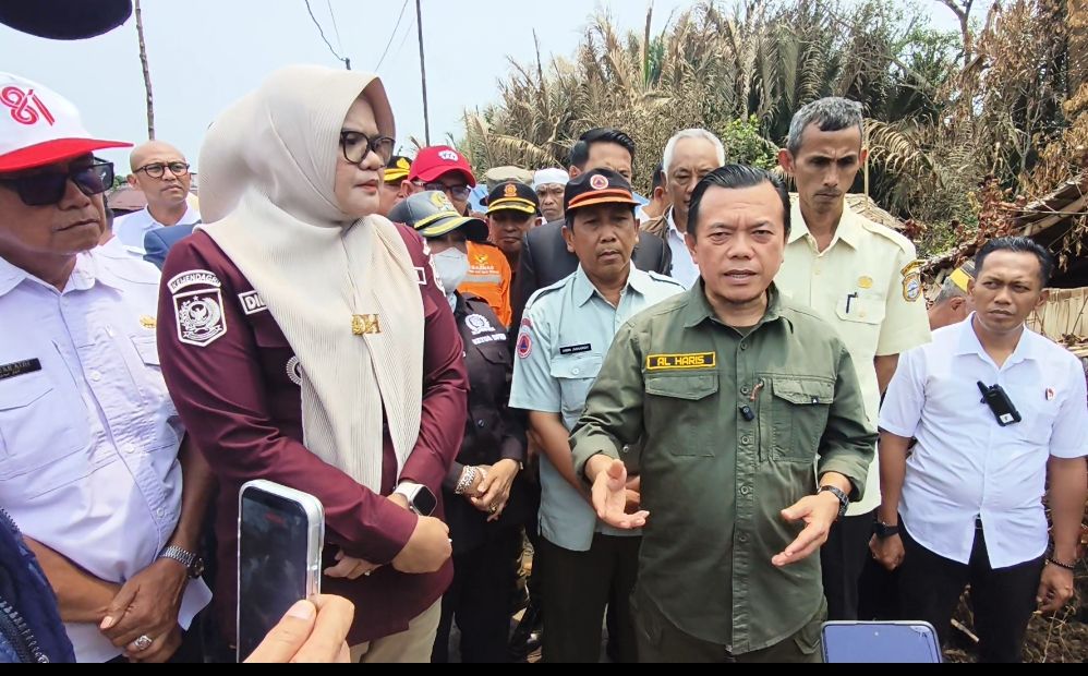 Gubernur Datangi Korban Kebakaran di Lagan Tengah Tanjab Timur, Bantu Biaya Pembangunan Rumah