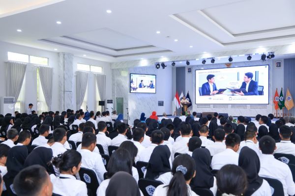 Menaker: Polteknaker Harus Jadi Contoh Siapkan Talenta Inovatif