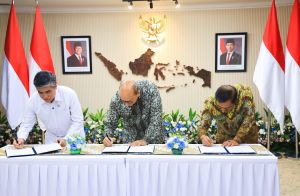 Perkuat Tata Kelola Investasi, Pemerintah Integrasikan Perizinan Tenaga Kerja Asing