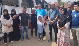 Warga Syukuran, Kemas Faried Bangun Jalan 60 Meter Lewat Pokir