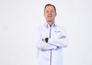 Thomas Hundt Gantikan Vivek Sood sebagai Komisaris XLSMART