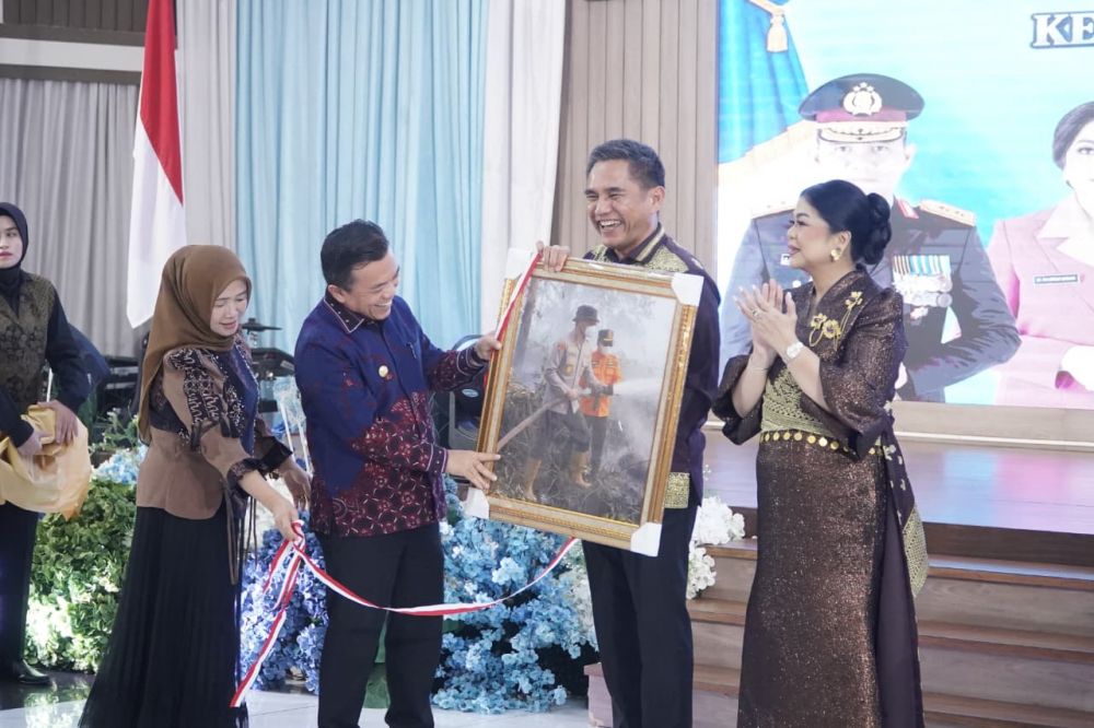 Hadiri Kenal Pamit Kapolda Jambi, Al Haris: Ada Awal dan Akhir, yang Penting Mengabdi di Bawah Merah