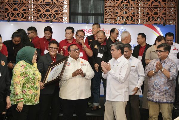 Menaker Tekankan Dialog Sosial dan Pelindungan Pekerja ASEAN