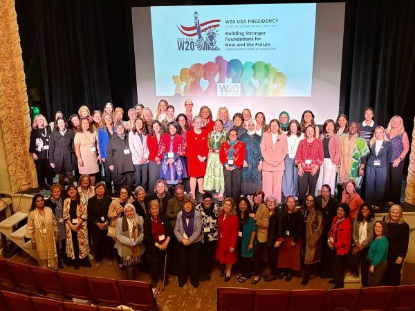 XLSMART Bawa Solusi Pemberdayaan Perempuan Indonesia ke W20 USA 2026